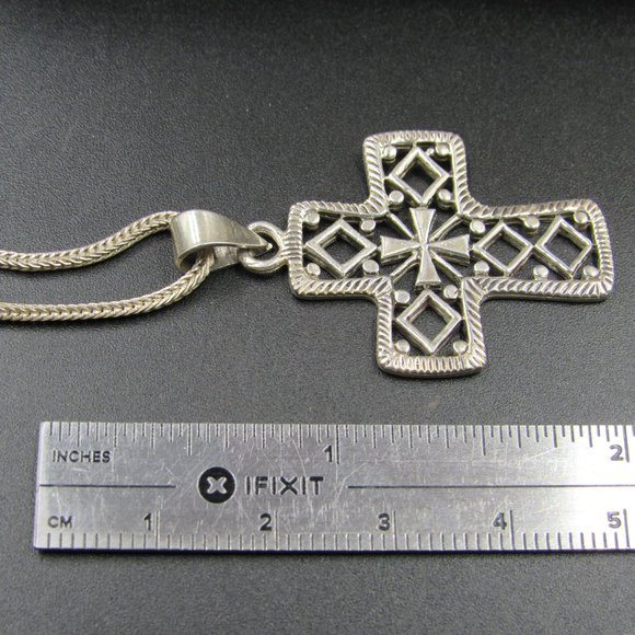 22" Sterling Silver Unique Shapes Inside Cross Necklace Vintage - Picture 5 of 6